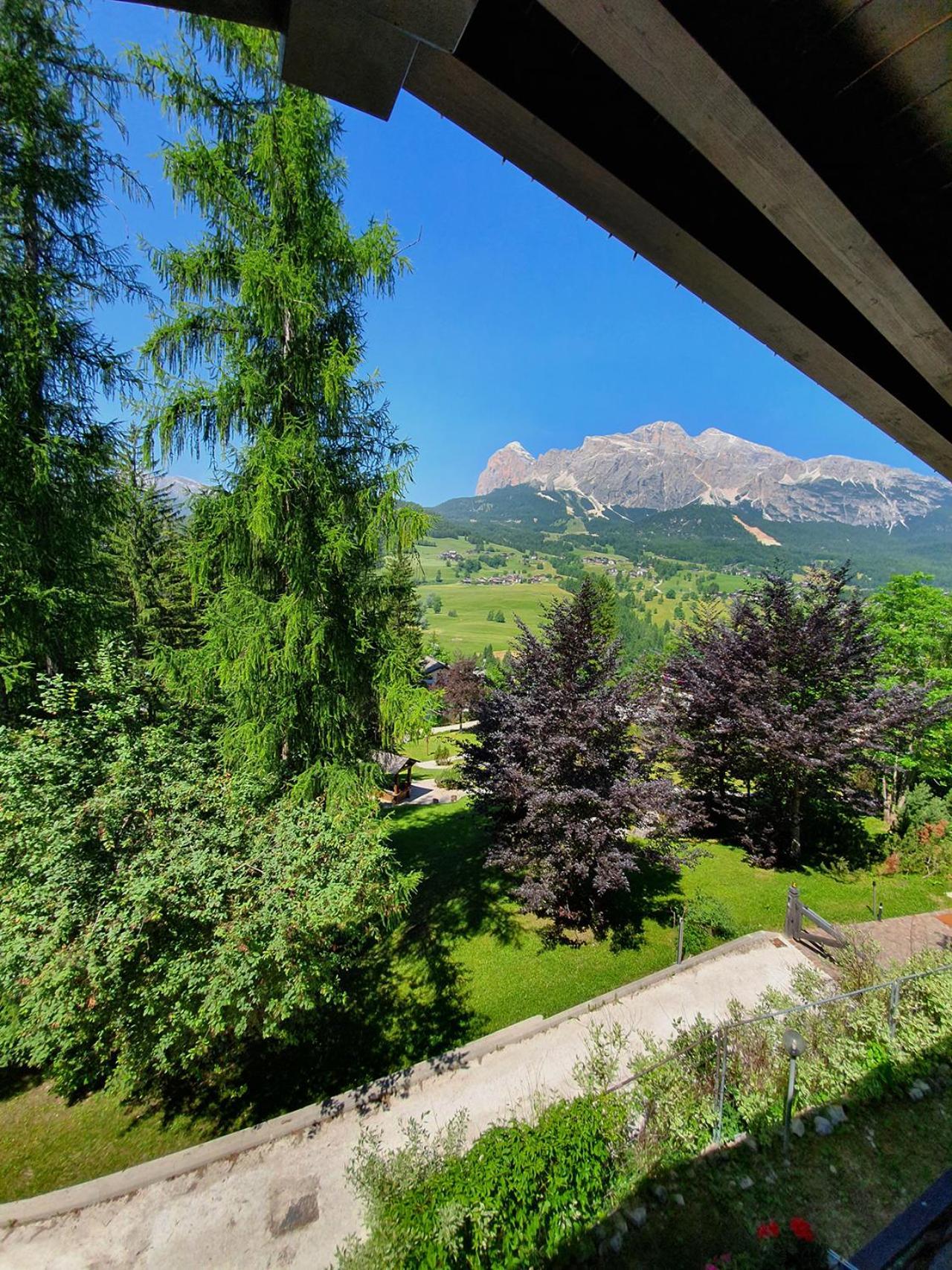 B&B Cristallo Кортина д'Ампецо Екстериор снимка